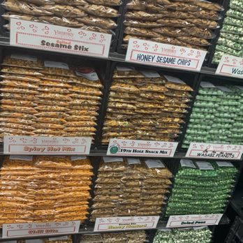 Yummies Candy & Nuts - Candy Stores Near Me - Kittery, Maine