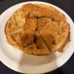 Sunnyside on Main Deli & Cafe - Chicken and waffles