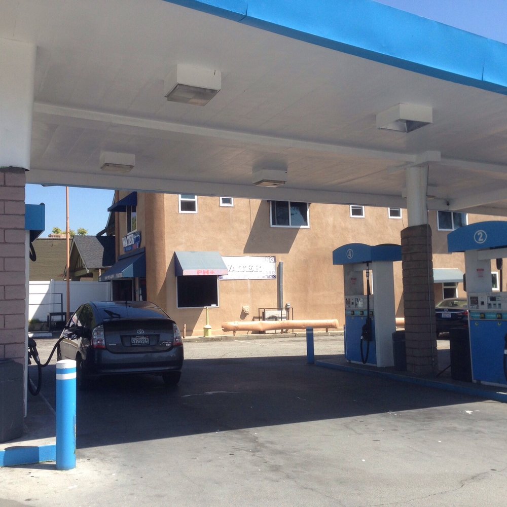 CTC Fueling Station - a car at the pump - Gas Stations Near Me - Pasadena, California CTC Fueling Station - a car at the pump - Gas Stations Near Me - Pasadena, California