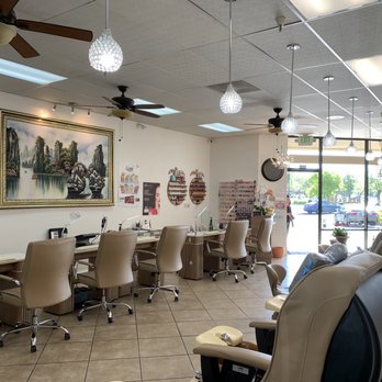 Malibu Nails - Nail Salons Near Me - Orangevale, California