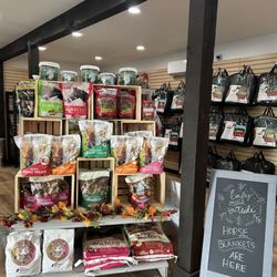 Diamond D Feed & Supply