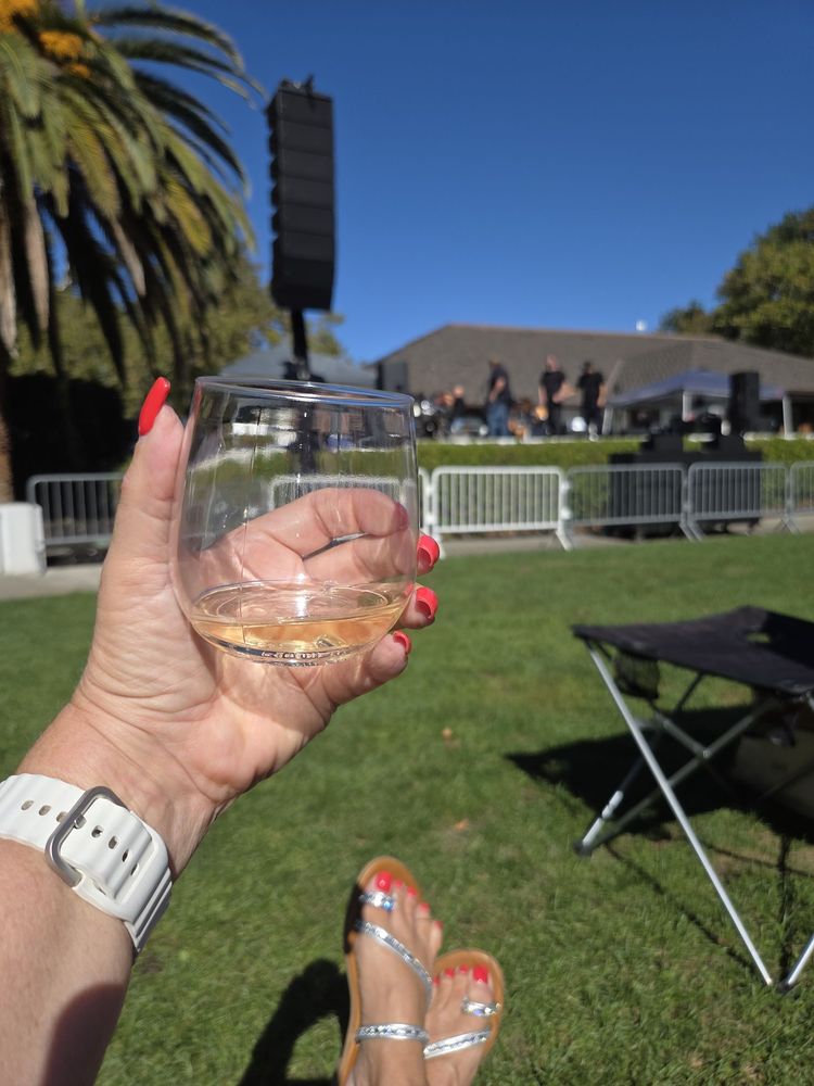The Concerts at Wente Vineyard Logo