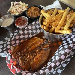 Smokin' Georges BBQ