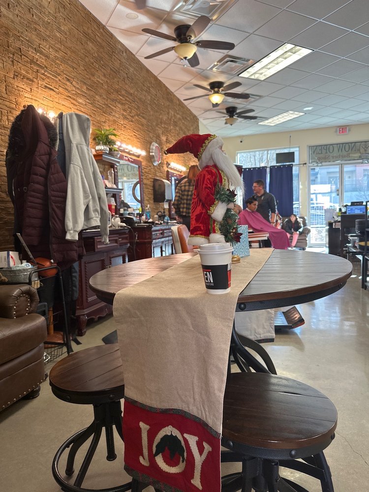 Glory Road Barbershop Logo