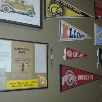 Dave Poe's BBQ - College memorabilia - Barbeque Near Me - Marietta, Georgia Dave Poe's BBQ - College memorabilia - Barbeque Near Me - Marietta, Georgia
