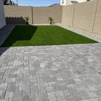 State 48 Turf & Landscape - a patio with artificial grass - Landscaping Near Me State 48 Turf & Landscape - a patio with artificial grass - Landscaping Near Me
