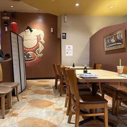 Bento & Noodles Eastlake