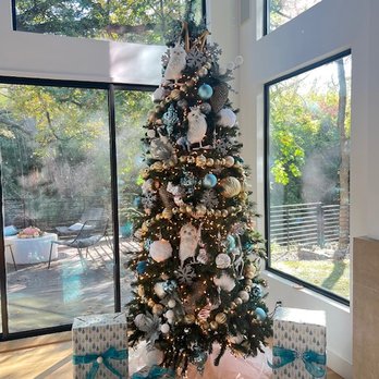 Twinkle and Shine - Holiday Decorating Services Near Me - Dallas, Texas Twinkle and Shine - Holiday Decorating Services Near Me - Dallas, Texas