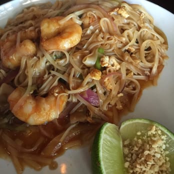 Asian Kitchen - Shrimp pad Thai - Asian Fusion Near Me - Roswell, Georgia Asian Kitchen - Shrimp pad Thai - Asian Fusion Near Me - Roswell, Georgia