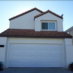 New Panel Retractable Garage Door