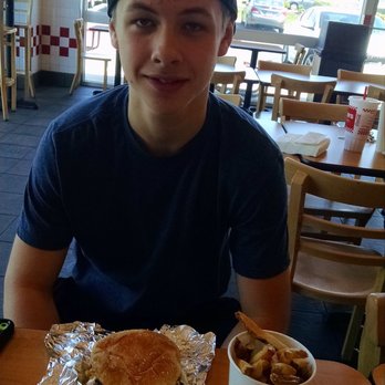 Five Guys - Burgers Near Me - Philadelphia, Pennsylvania Five Guys - Burgers Near Me - Philadelphia, Pennsylvania