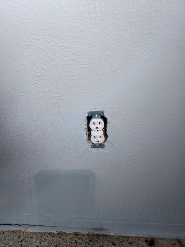 HOME RENOVATIONS Request Consultation 27 Photos