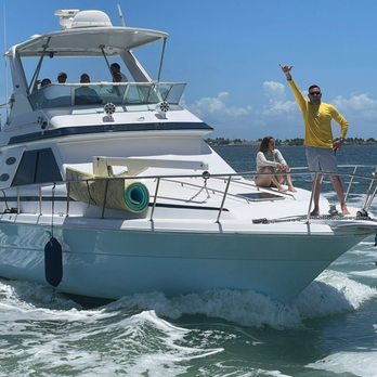 Miami Exotic Yachts - Lovely time - Boat Tours Near Me - Miami, Florida Miami Exotic Yachts - Lovely time - Boat Tours Near Me - Miami, Florida