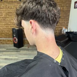 Crimson Cuts - Come check us out and see why they say we the best