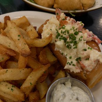 Fishwives - Seafood Near Me - Pasadena, California
