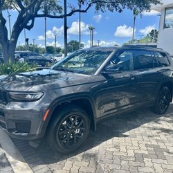 Dayton Andrews Chrysler Jeep Dodge - 2025 Jeep Grand Cherokee