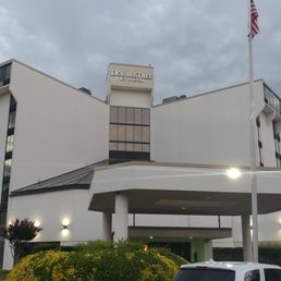 DoubleTree by Hilton Hotel Richmond - Midlothian DoubleTree by Hilton Hotel Richmond - Midlothian