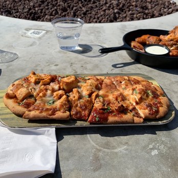Ballast Point Brewing Long Beach - Bbq Chicken Pizza and Wings - Breweries Near Me - Long Beach, California