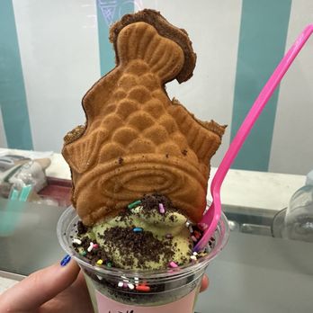 With Love, - nutella taiyaki with matcha soft serve and unlimited free toppings - Ice Cream & Frozen Yogurt Near Me - San Gabriel, California With Love, - nutella taiyaki with matcha soft serve and unlimited free toppings - Ice Cream & Frozen Yogurt Near Me - San Gabriel, California