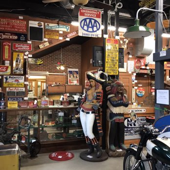 Antiques On High - Antiques Near Me - Carroll, Ohio