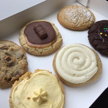 Crumbl - Wicker Park - My first order of cookies - Bakeries Near Me - Chicago, Illinois