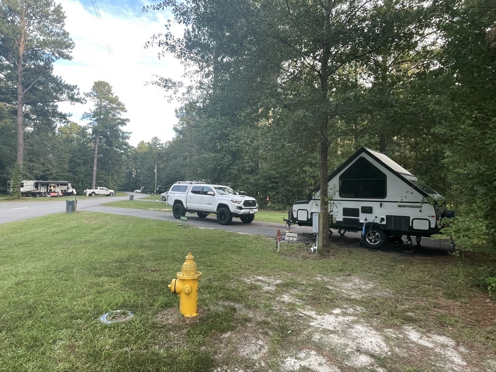 DIAMOND LAKES CAMPGROUND Updated September 2024 113 Diamond Lakes