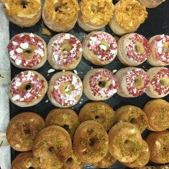 Dum Dum Donutterie - cronuts - Donuts Near Me - London, XGL