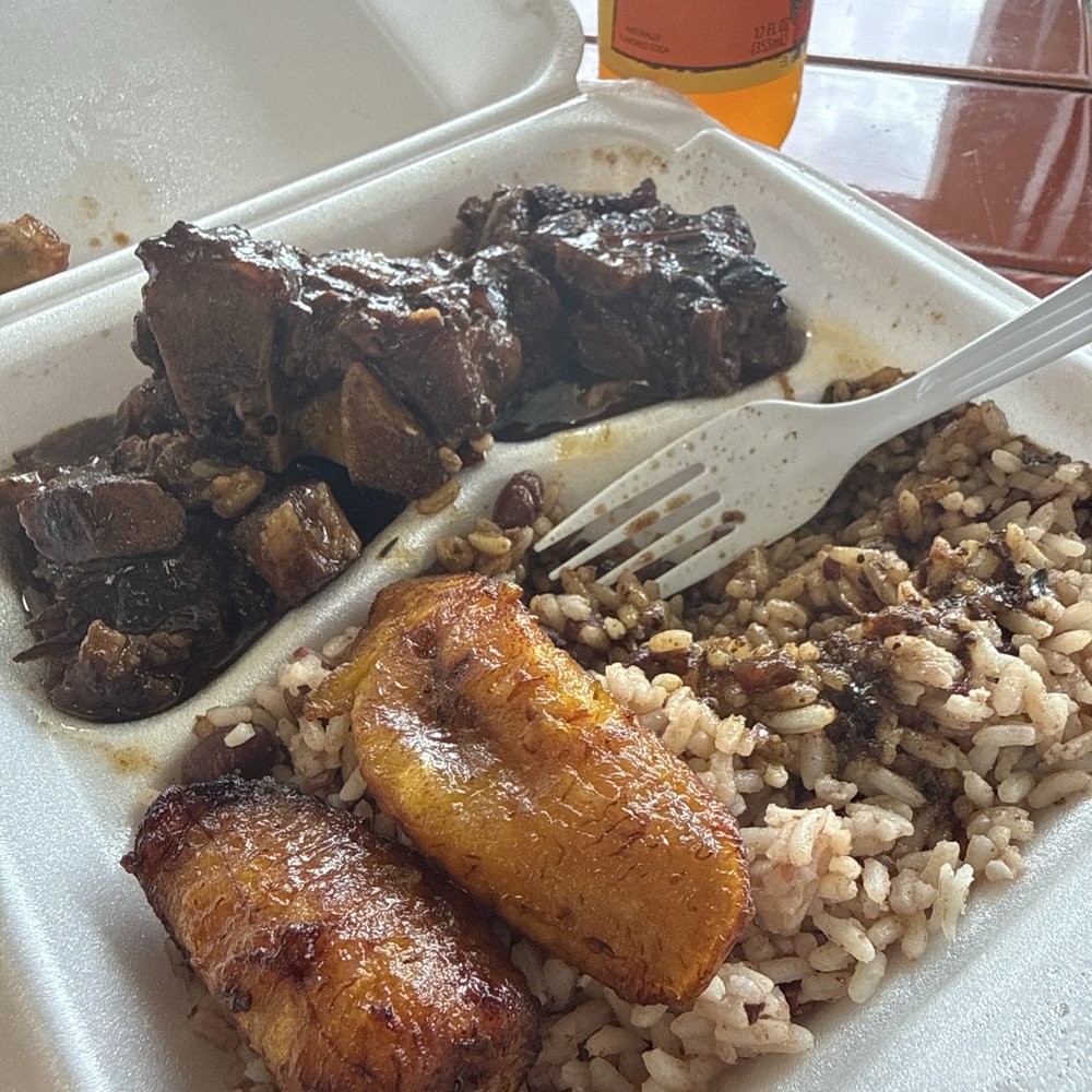 Jamaica Kitchen - Oxtail lunch with rice & beans plus plantains. - Caribbean Near Me - Miami, Florida Jamaica Kitchen - Oxtail lunch with rice & beans plus plantains. - Caribbean Near Me - Miami, Florida