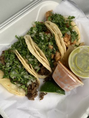 El Taco Guapo by null