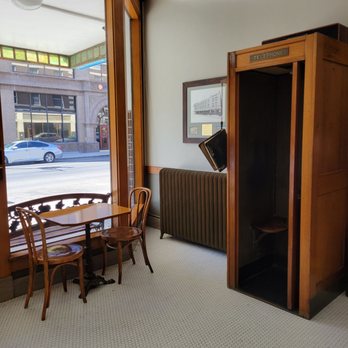 Gardner Hotel & Hostel - Hotels Near Me - El Paso, Texas Gardner Hotel & Hostel - Hotels Near Me - El Paso, Texas