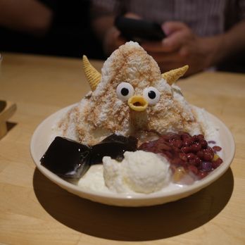 Flower and Dessert 次第花开 - Desserts Near Me - Flushing, New York