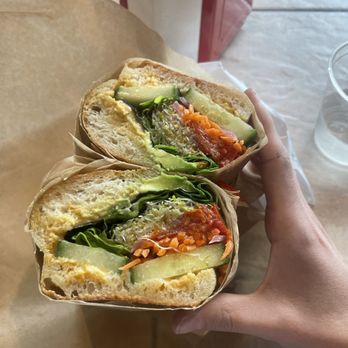 Le Croissant - Veggie sandwich - Bakeries Near Me - Logan, Utah