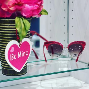 Thuy Ha, OD - VisionCare Optometry - Pretty in Pink Dolce & Gabbana - Optometrists Near Me - Elk Grove, California Thuy Ha, OD - VisionCare Optometry - Pretty in Pink Dolce & Gabbana - Optometrists Near Me - Elk Grove, California