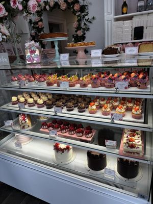 Peggy Porschen Belgravia Ltd by null