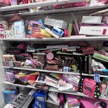 Marshalls - Shoe Stores Near Me - Seal Beach, California