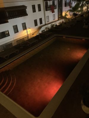 Hotel Monopol by null