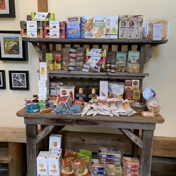 Bumgarner Wine Tasting Room - Snacks - Wine Tasting Room Near Me - Camino, California Bumgarner Wine Tasting Room - Snacks - Wine Tasting Room Near Me - Camino, California