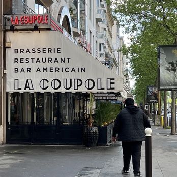 La Coupole - Street entrance - Brasseries Near Me - Paris, 75 La Coupole - Street entrance - Brasseries Near Me - Paris, 75