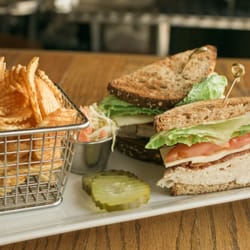 Missy's Main Street Cafe