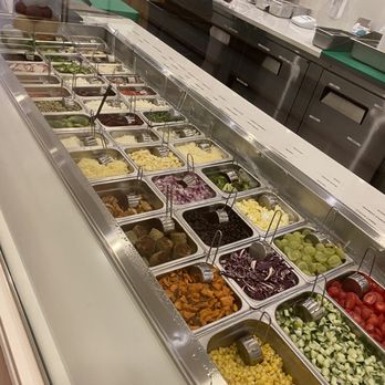 Chop It Up - salad bar selections - Juice Bars & Smoothies Near Me - White Plains, New York