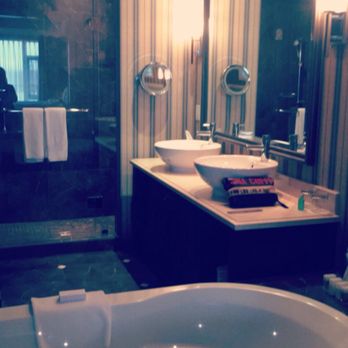 Oak Bay Beach Hotel - Hotels Near Me - Victoria, British Columbia Oak Bay Beach Hotel - Hotels Near Me - Victoria, British Columbia