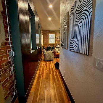 Brick Street Hotel - Sweet appartment style - Hotels Near Me - Durant, Oklahoma Brick Street Hotel - Sweet appartment style - Hotels Near Me - Durant, Oklahoma