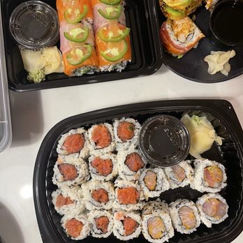 Screaming Tuna Mequon - Sushi Bars Near Me - Mequon, Wisconsin Screaming Tuna Mequon - Sushi Bars Near Me - Mequon, Wisconsin