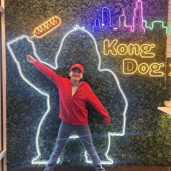 Kong Dog - Fast Food Near Me - Chicago, Illinois