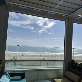 Offshore 9 Rooftop Lounge - Ocean view - Cocktail Bars Near Me - Huntington Beach, California Offshore 9 Rooftop Lounge - Ocean view - Cocktail Bars Near Me - Huntington Beach, California