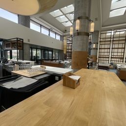 Lobby Lobby