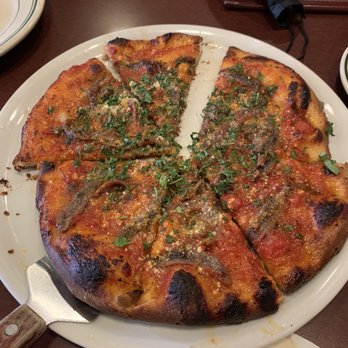 Regina Pizza - Napoletana Pizza (Old World Style Anchovy) - Pizza Near Me - Medford, Massachusetts Regina Pizza - Napoletana Pizza (Old World Style Anchovy) - Pizza Near Me - Medford, Massachusetts