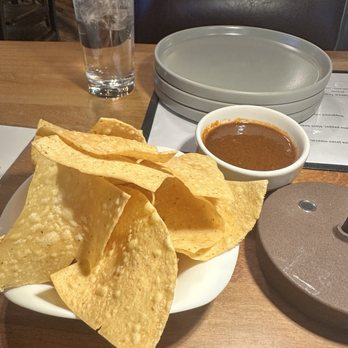 Las Gardenias - Chips and salsa - Mexican Near Me - Milwaukee, Wisconsin Las Gardenias - Chips and salsa - Mexican Near Me - Milwaukee, Wisconsin