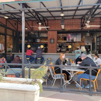 Morning Squeeze - Outside seating - Breakfast & Brunch Near Me - Tempe, Arizona Morning Squeeze - Outside seating - Breakfast & Brunch Near Me - Tempe, Arizona