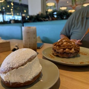 Toasted Brunch Bar + Café - Custard donut and waffle churro - Breakfast & Brunch Near Me - Beavercreek, Ohio Toasted Brunch Bar + Café - Custard donut and waffle churro - Breakfast & Brunch Near Me - Beavercreek, Ohio